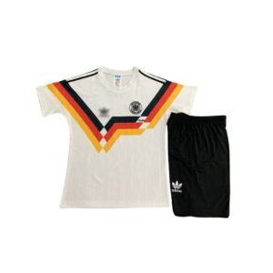 Germany 1990 Kids - Home